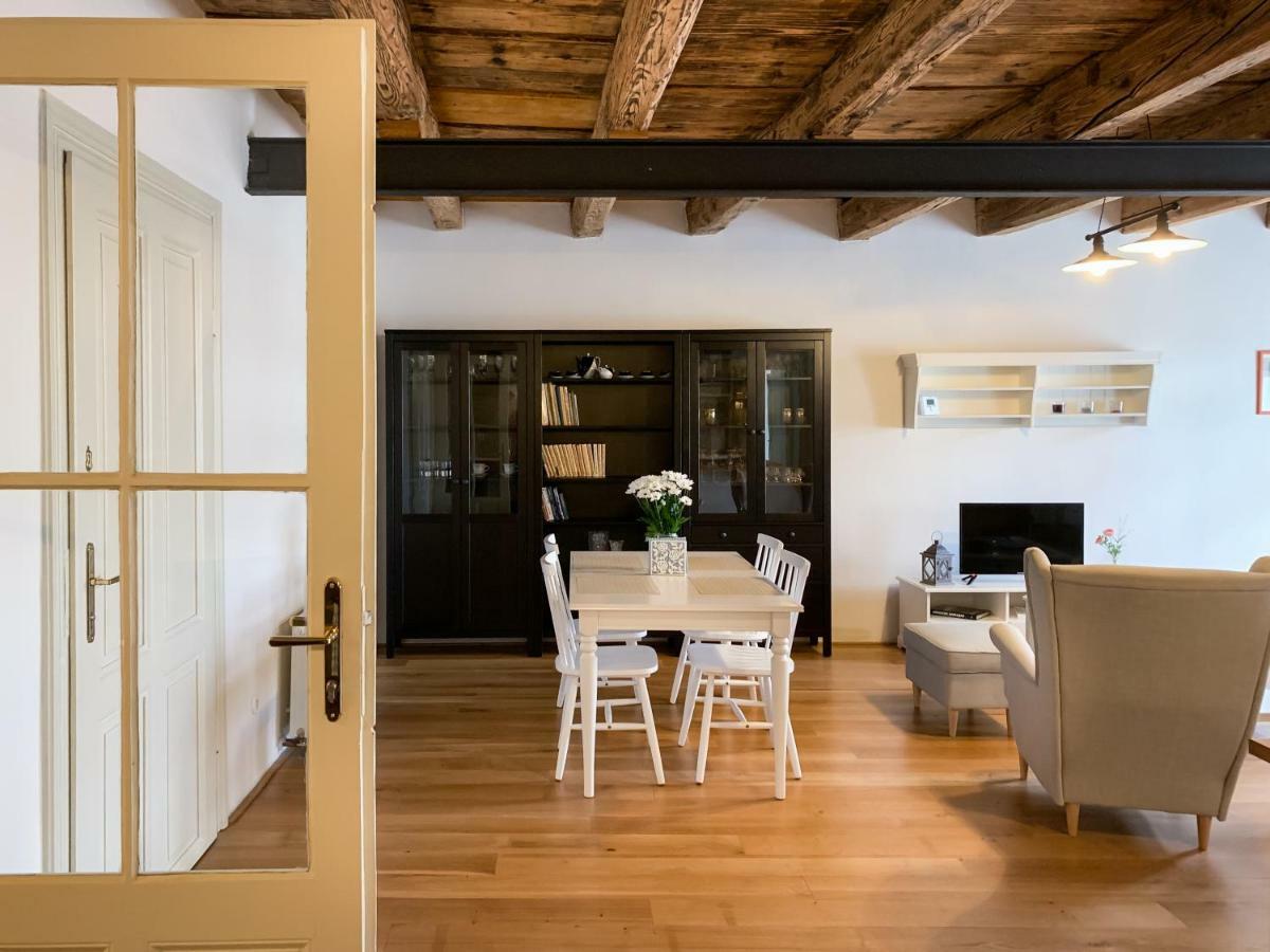 Lucerna - Dum S Dusi Pribor Apartment Exterior photo
