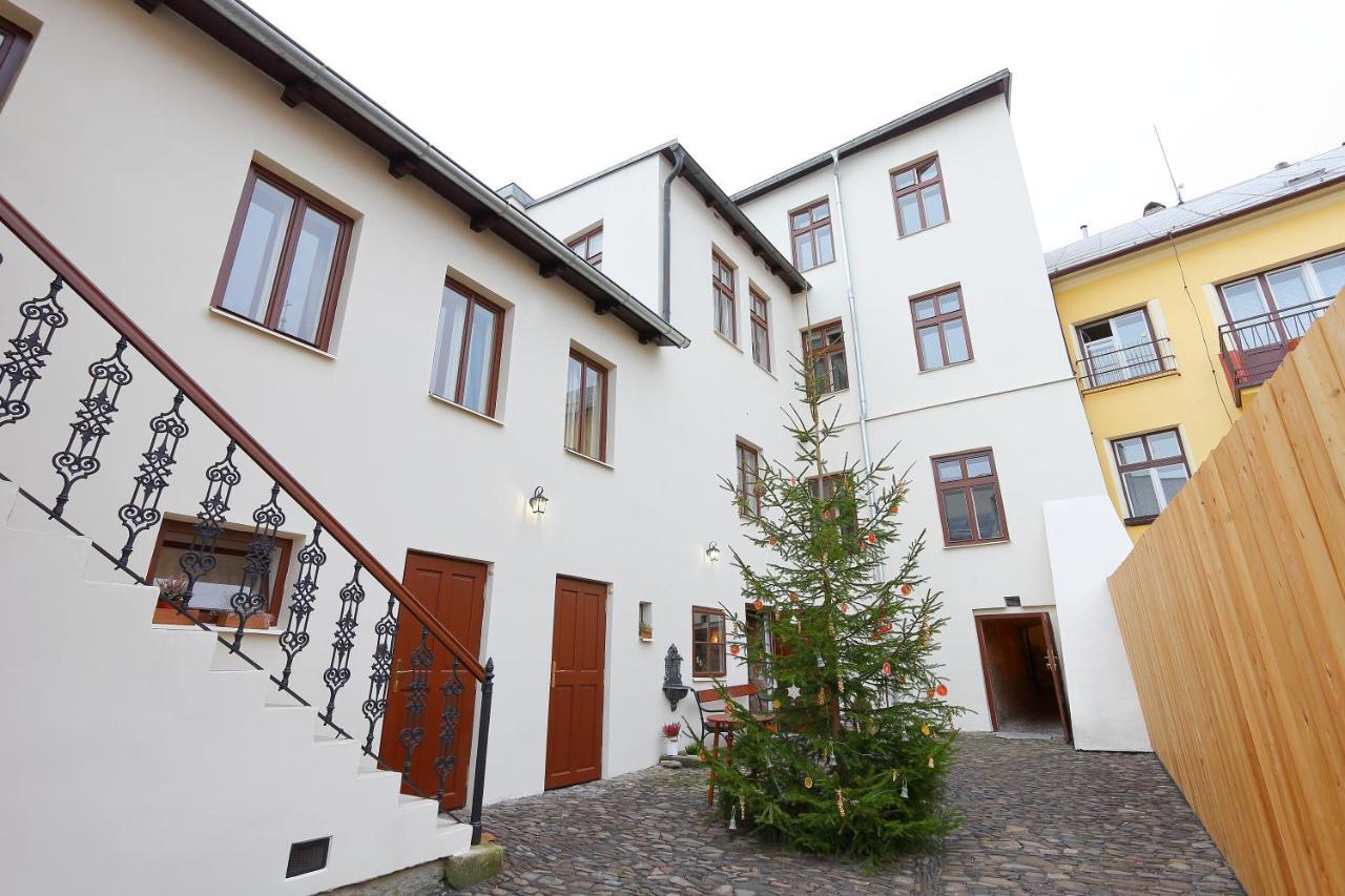 Lucerna - Dum S Dusi Pribor Apartment Exterior photo